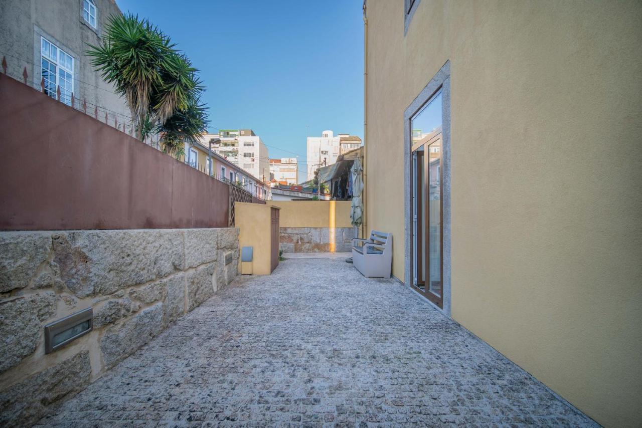 Near Boavista - Free Parking Villa Porto Dış mekan fotoğraf